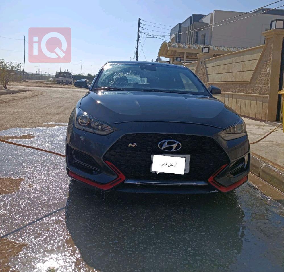 Hyundai Veloster